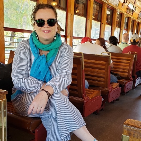 Hello! Welcome to my Closet 🥰 - Picture 3 of 5